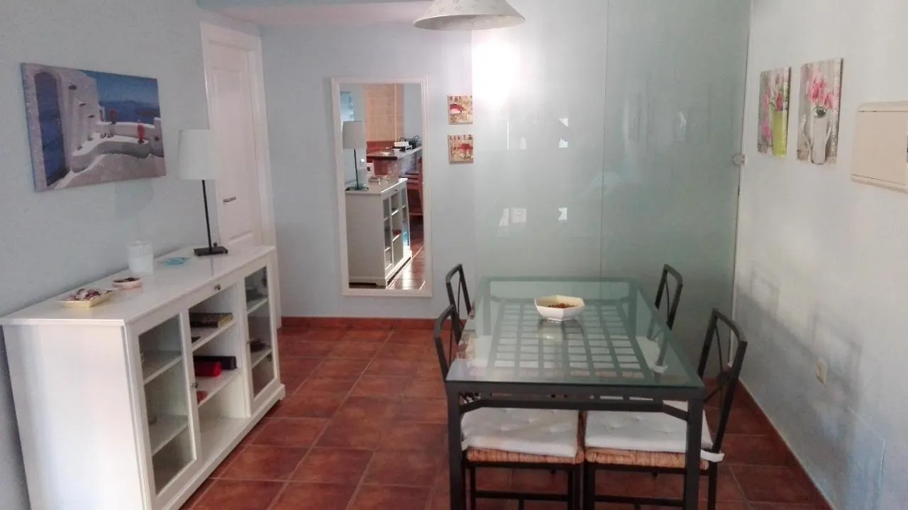 Apartamento En Carboneras 0*,